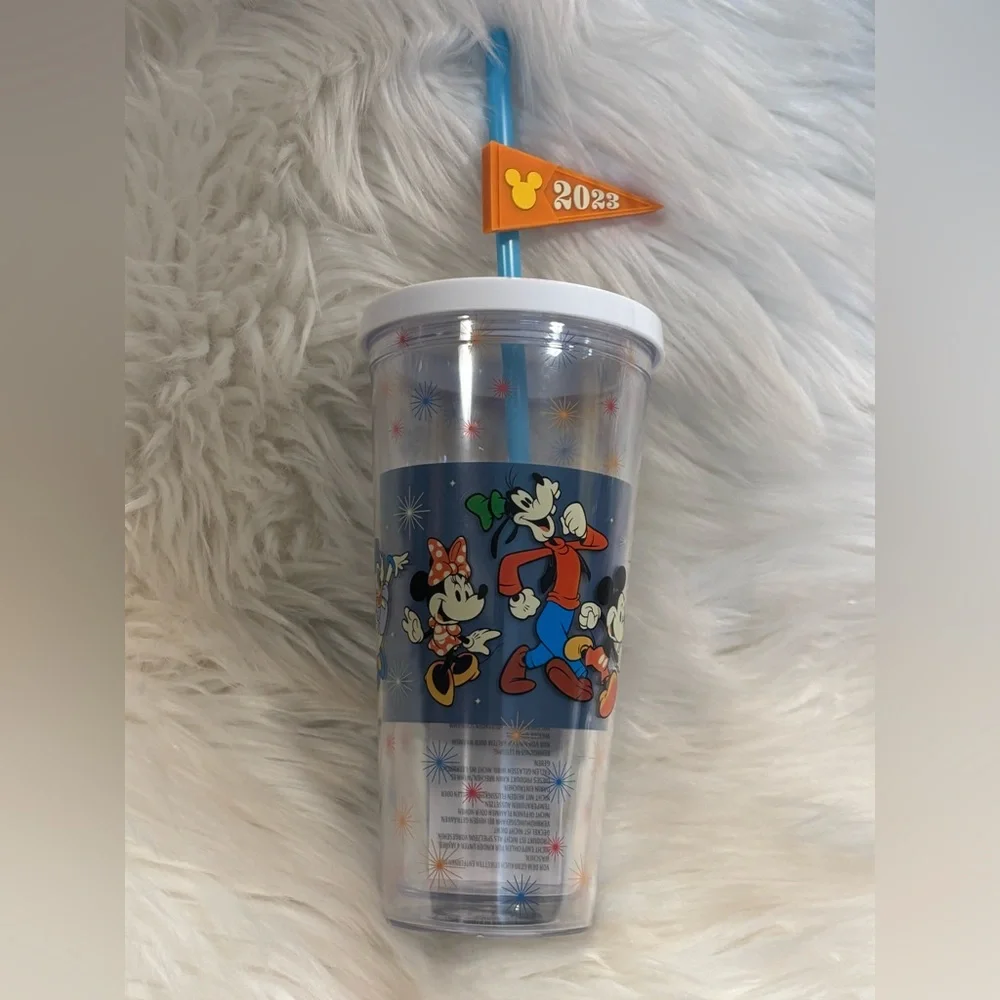 Disney Tumbler With Straw - Mickey And Friends NWT